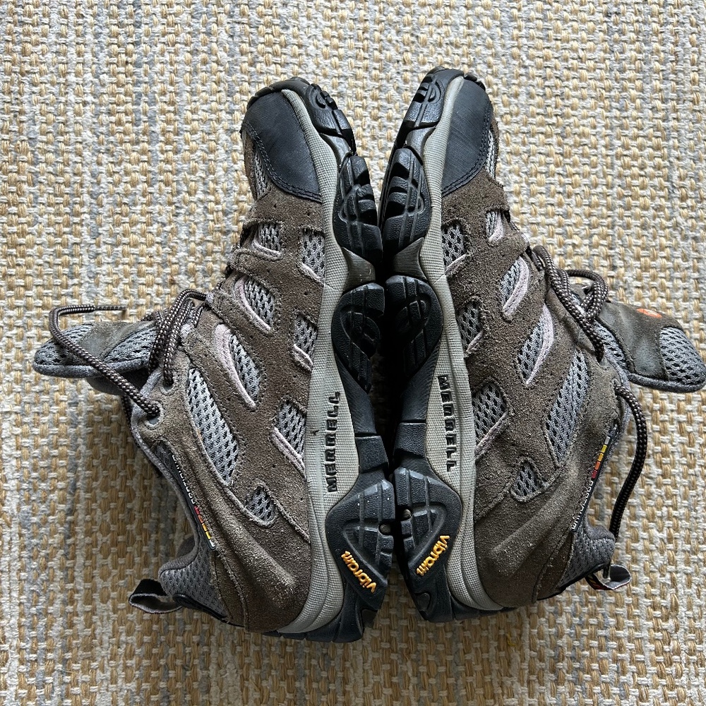 Merrill women's performance footwear